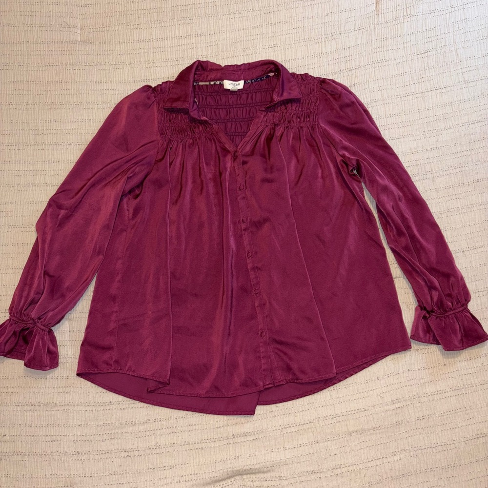Umgee Burgundy Satin Smocked Button Down Blouse Ruffle Cuff Long Sleeve Medium